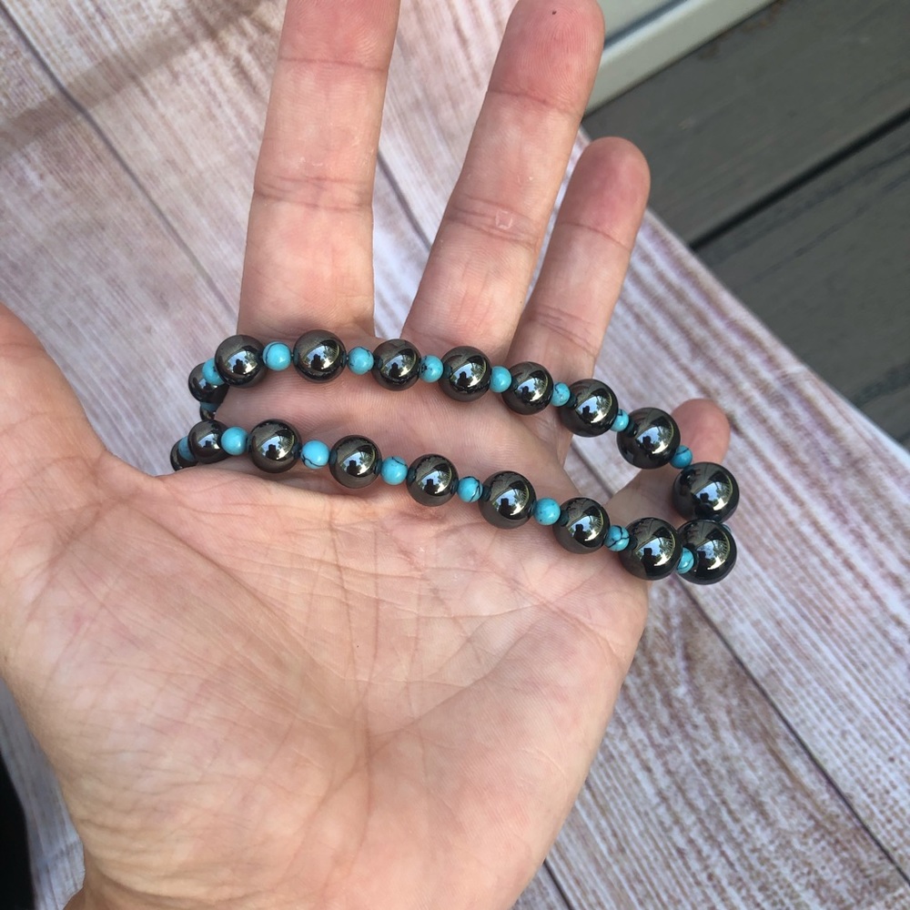Hematite & Turquoise Necklace - Picture 4 of 11